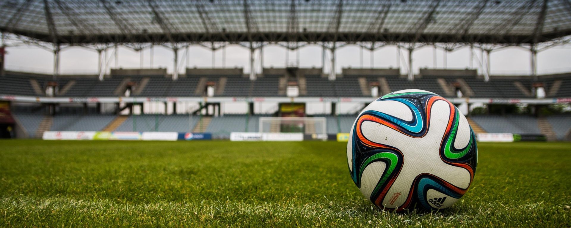 Pink October - Alké launches a call for candidates for women's football clubs